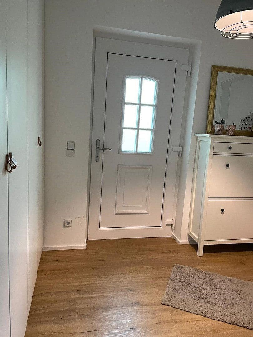 Pronájem domu 158 m², pozemek 400 m², Hohen Neuendorf, Braniborsko Pronájem domu 158 m², pozemek 400 m², Hohen Neuendorf, Braniborsko