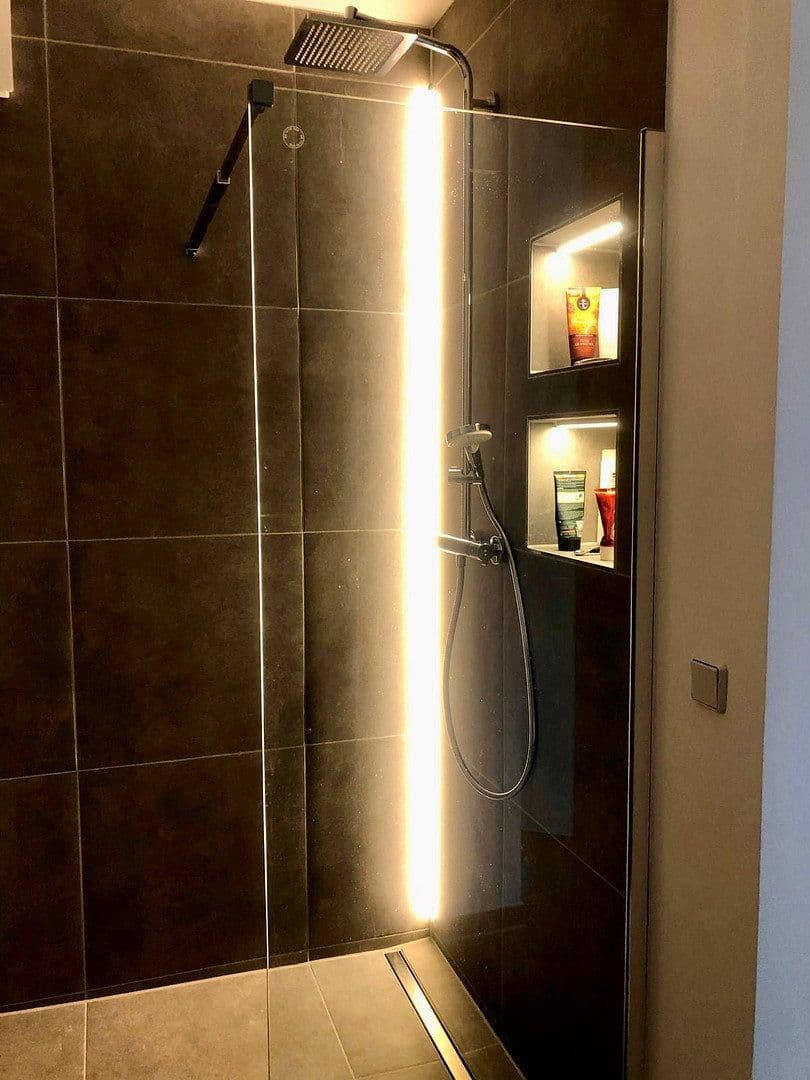 Pronájem domu 158 m², pozemek 400 m², Hohen Neuendorf, Braniborsko Pronájem domu 158 m², pozemek 400 m², Hohen Neuendorf, Braniborsko