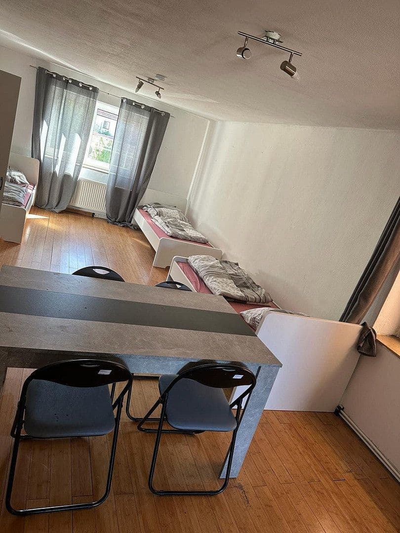 Pronájem bytu 4+1 80 m², Reinschmiedstraße, Vohburg an der Donau, Bavorsko Pronájem bytu 4+1 80 m², Reinschmiedstraße, Vohburg an der Donau, Bavorsko