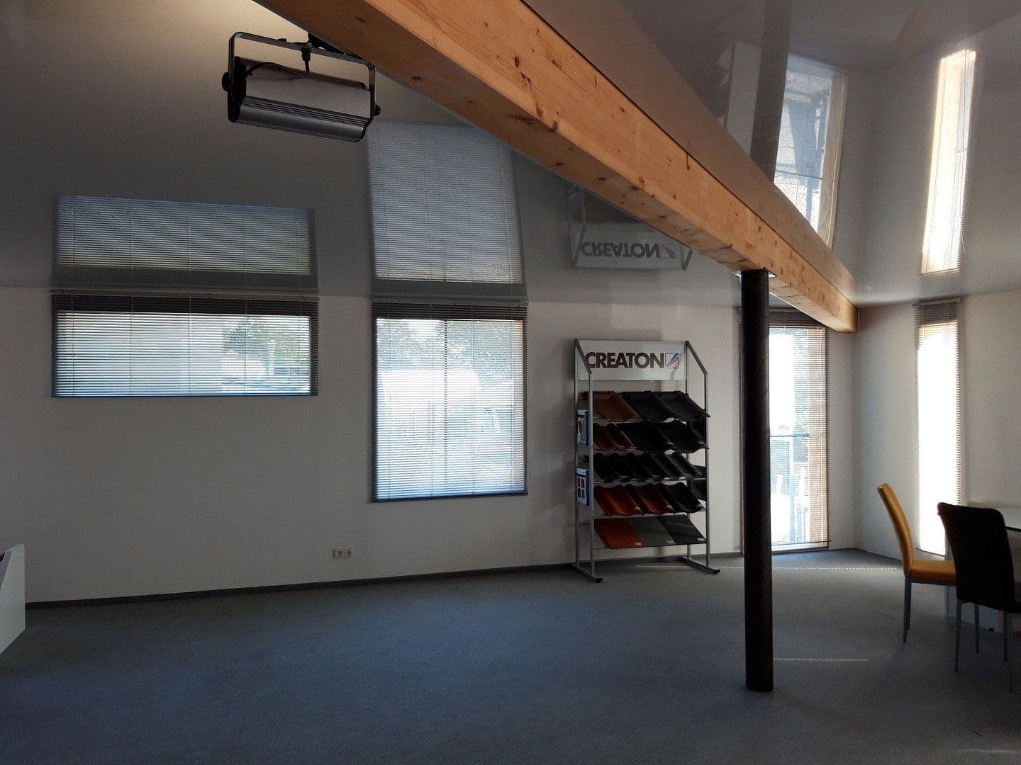 Pronájem kanceláře 200 m², Am Herrschaftsweiher 39, Ludwigshafen Ruchheim, Porýní-Falc Pronájem kanceláře 200 m², Am Herrschaftsweiher 39, Ludwigshafen Ruchheim, Porýní-Falc