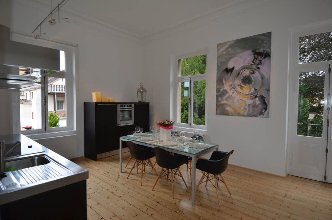 Pronájem bytu 3+1 100 m², Bad Honnef, Severní Porýní-Vestfálsko Pronájem bytu 3+1 100 m², Bad Honnef, Severní Porýní-Vestfálsko