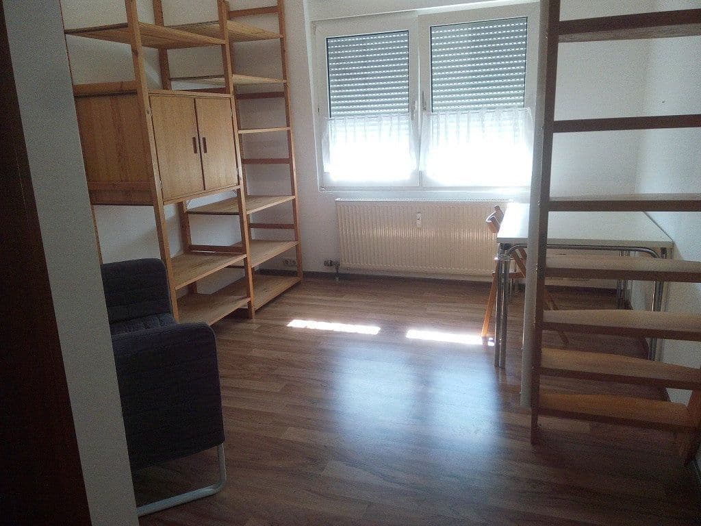 Pronájem bytu 15 m², Marburger Str. 84/84a, Gießen, Hessen Pronájem bytu 15 m², Marburger Str. 84/84a, Gießen, Hessen