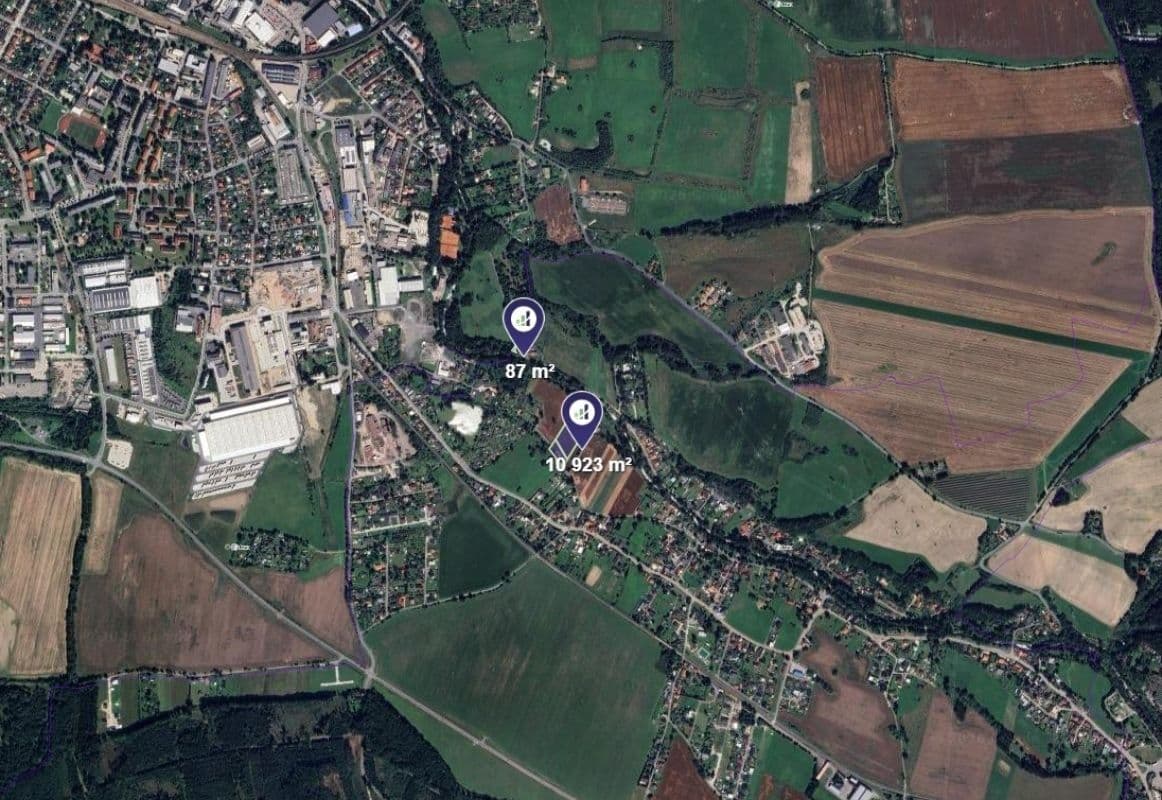 Prodej pozemku 11.010 m², Kamenný Újezd, Plzeňský kraj Prodej pozemku 11.010 m², Kamenný Újezd, Plzeňský kraj