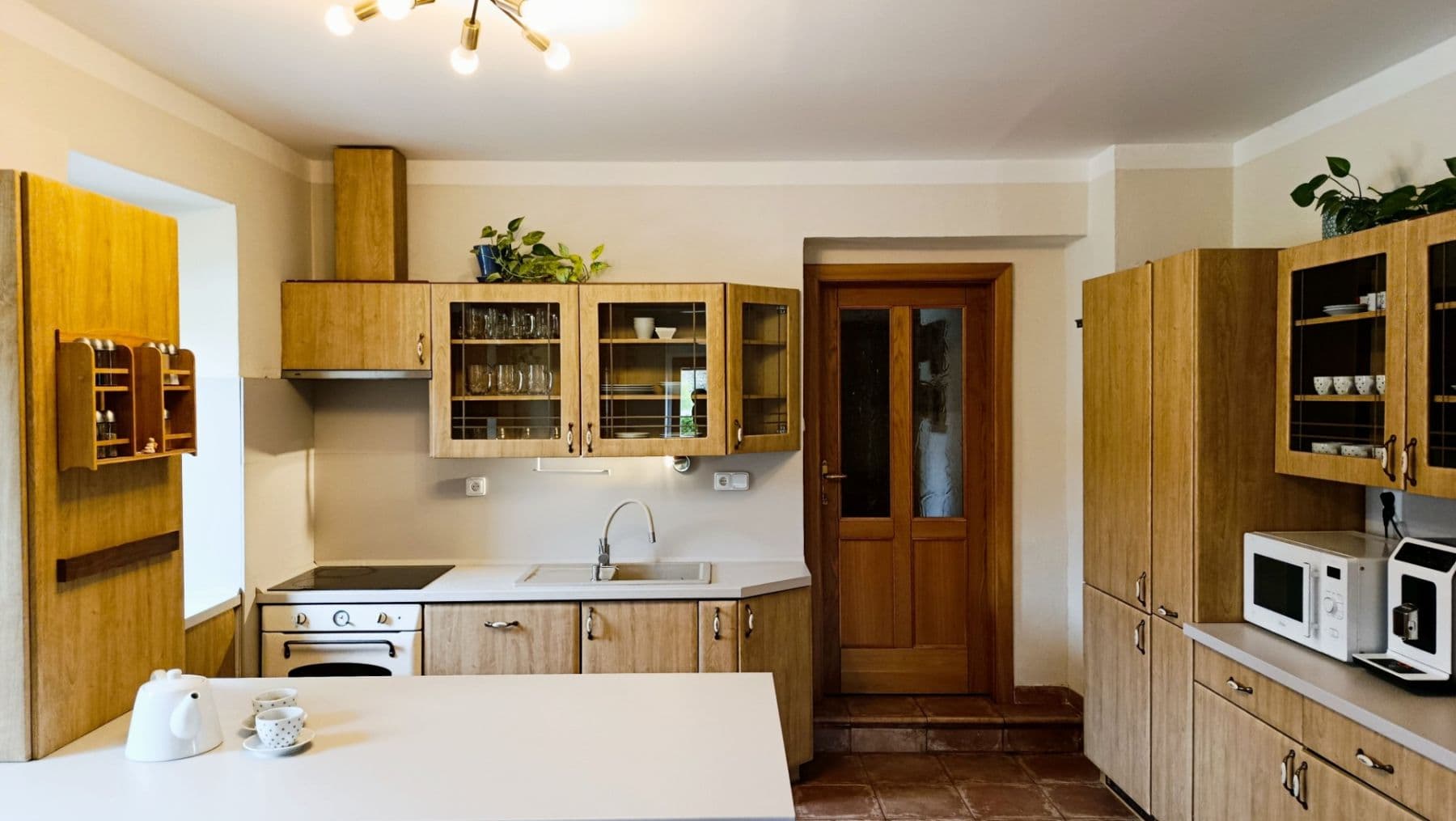 Prodej domu 206 m², pozemek 1.450 m², U Dálnice, Říčany, Středočeský kraj Prodej domu 206 m², pozemek 1.450 m², U Dálnice, Říčany, Středočeský kraj