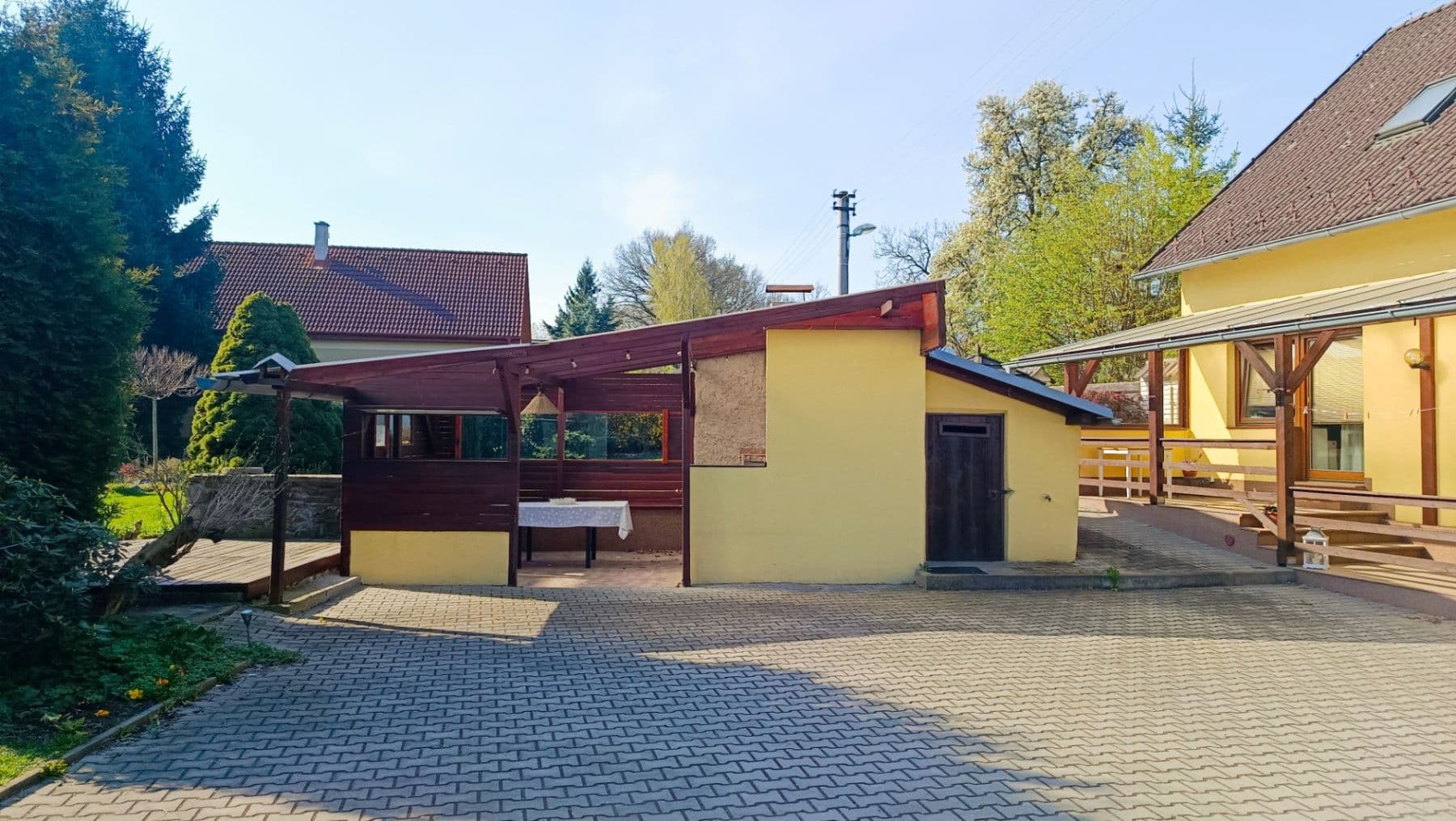 Prodej domu 206 m², pozemek 1.450 m², U Dálnice, Říčany, Středočeský kraj Prodej domu 206 m², pozemek 1.450 m², U Dálnice, Říčany, Středočeský kraj
