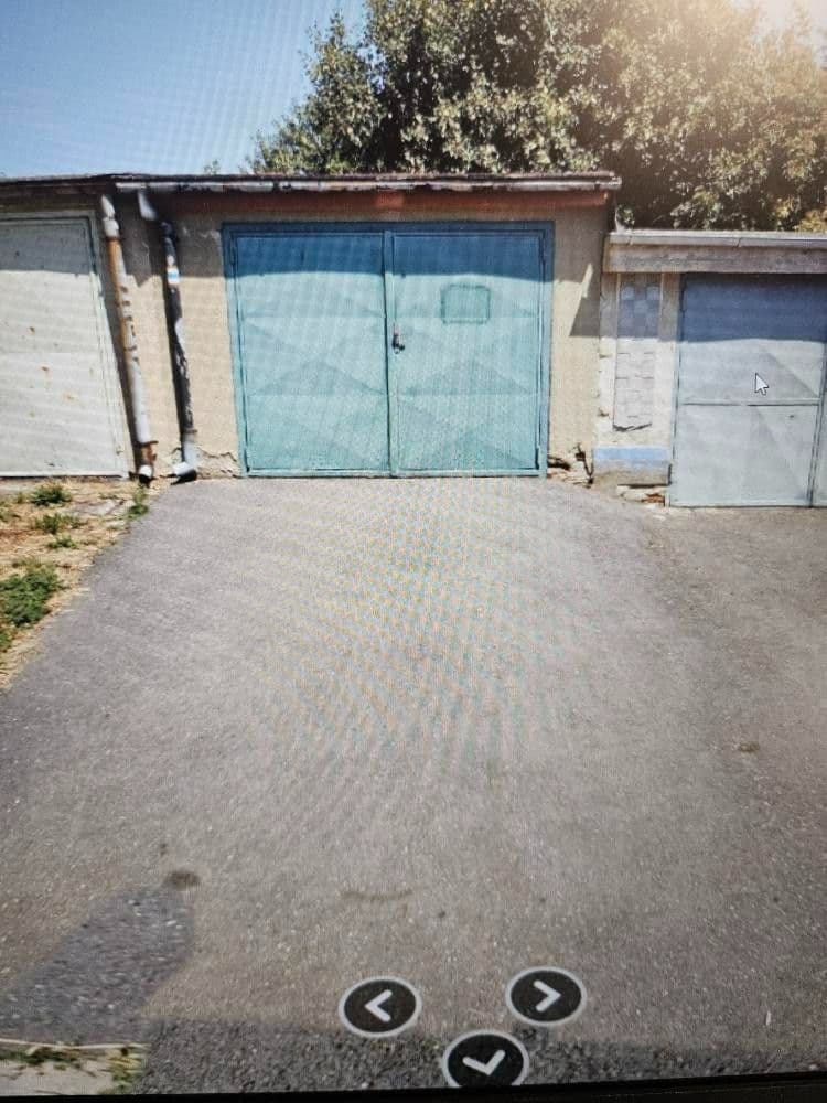 Pronájem garáže 22 m², Zbýšov, Jihomoravský kraj Pronájem garáže 22 m², Zbýšov, Jihomoravský kraj