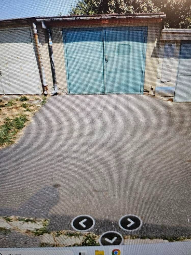 Pronájem garáže 22 m², Zbýšov, Jihomoravský kraj Pronájem garáže 22 m², Zbýšov, Jihomoravský kraj