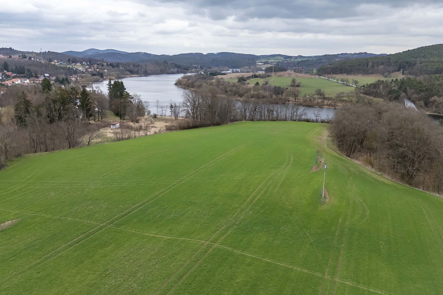 Prodej pozemku 34.543 m², Hřiměždice, Středočeský kraj Prodej pozemku 34.543 m², Hřiměždice, Středočeský kraj