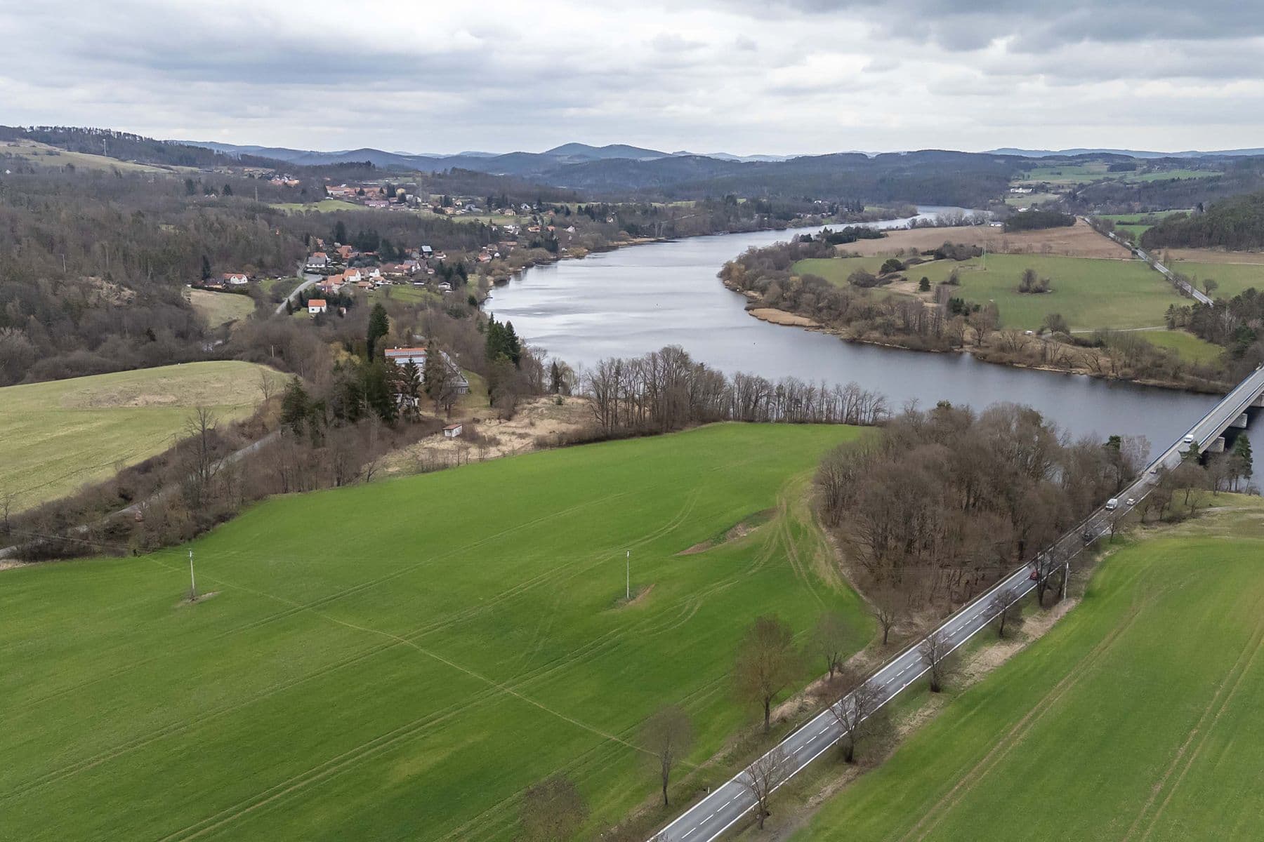 Prodej pozemku 34.543 m², Hřiměždice, Středočeský kraj Prodej pozemku 34.543 m², Hřiměždice, Středočeský kraj