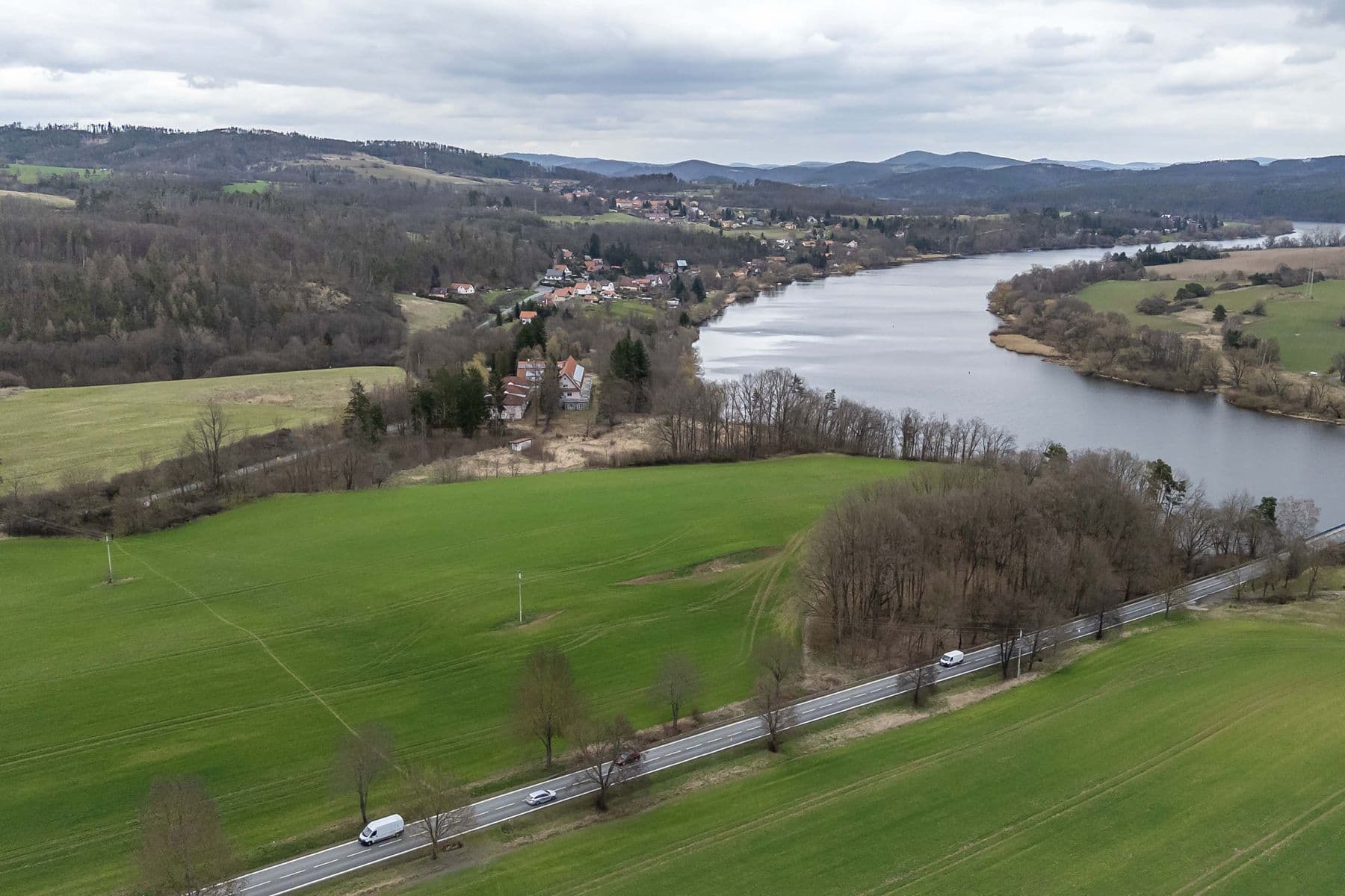 Prodej pozemku 34.543 m², Hřiměždice, Středočeský kraj Prodej pozemku 34.543 m², Hřiměždice, Středočeský kraj
