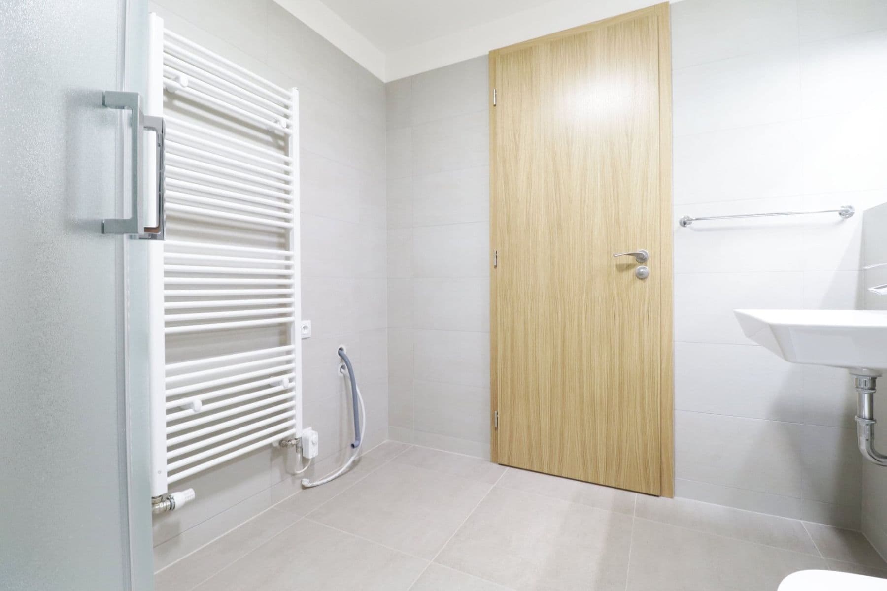 Pronájem bytu 2+kk 55 m², U Traktorky, Praha, Praha Pronájem bytu 2+kk 55 m², U Traktorky, Praha, Praha