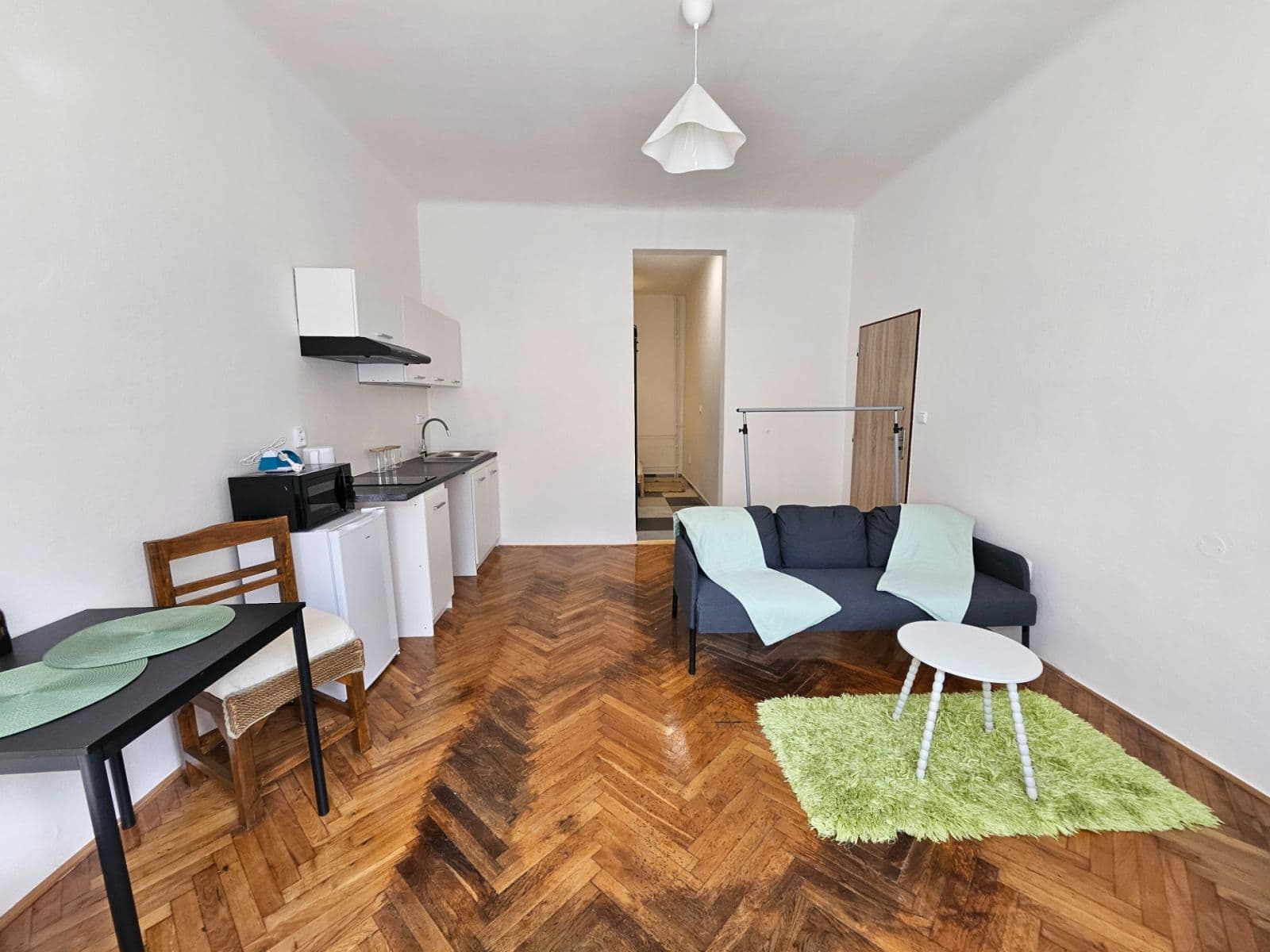 Pronájem bytu 2+kk 52 m², Čejkova, Brno, Jihomoravský kraj Pronájem bytu 2+kk 52 m², Čejkova, Brno, Jihomoravský kraj