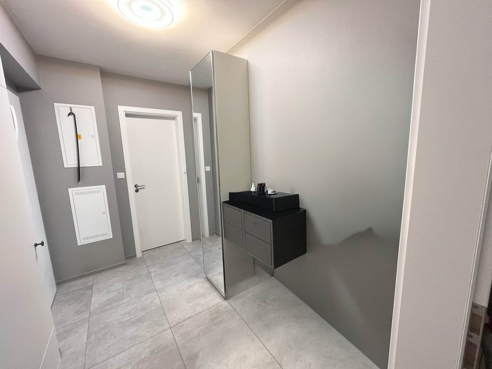 Prodej bytu 2+kk 48 m², Armádní, Milovice, Středočeský kraj Prodej bytu 2+kk 48 m², Armádní, Milovice, Středočeský kraj