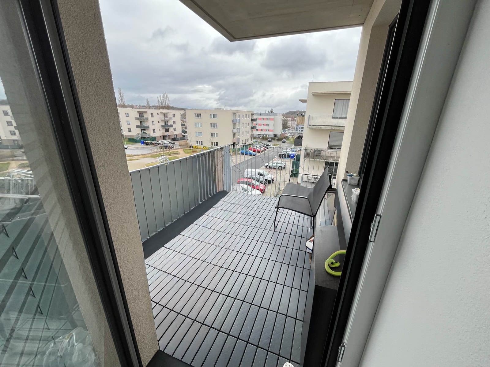 Prodej bytu 2+kk 48 m², Armádní, Milovice, Středočeský kraj Prodej bytu 2+kk 48 m², Armádní, Milovice, Středočeský kraj