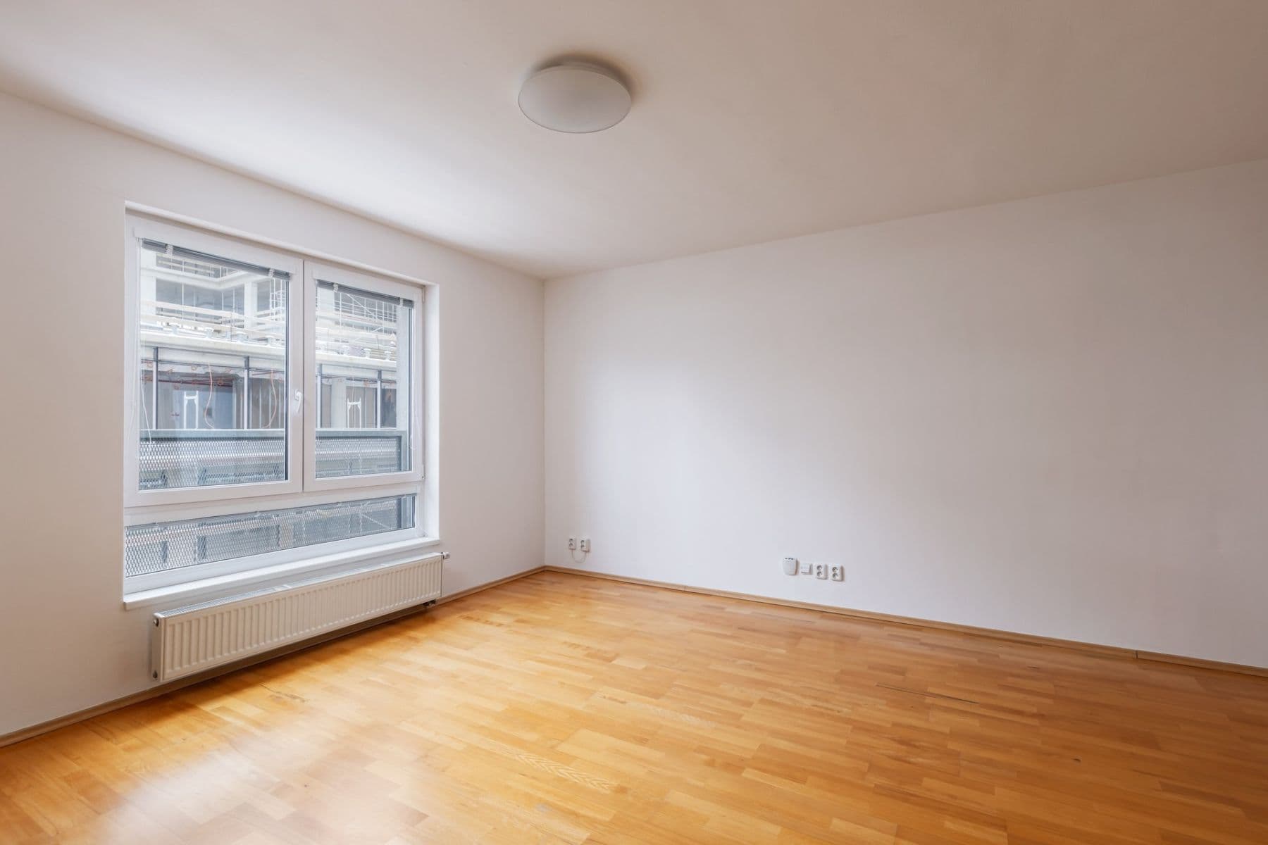 Pronájem bytu 1+kk 39 m², Jemnická, Praha, Praha Pronájem bytu 1+kk 39 m², Jemnická, Praha, Praha