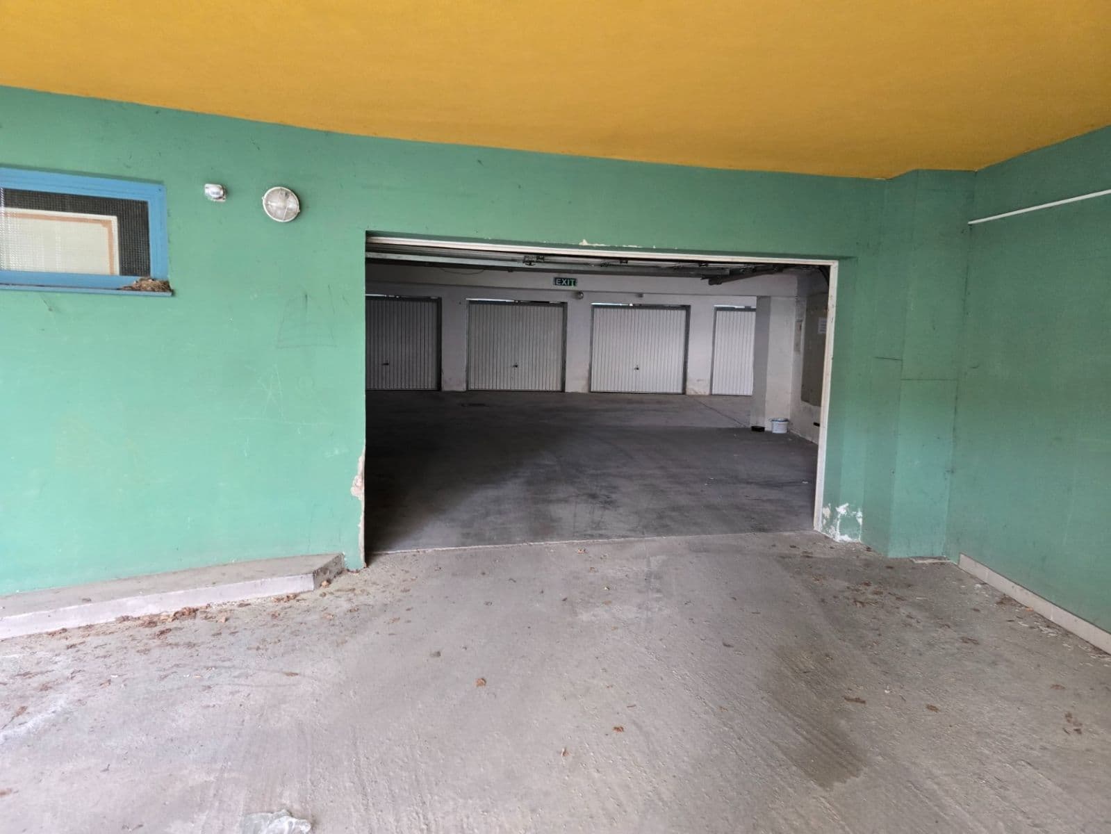 Prodej garáže 18 m², Zlín, Zlínský kraj Prodej garáže 18 m², Zlín, Zlínský kraj