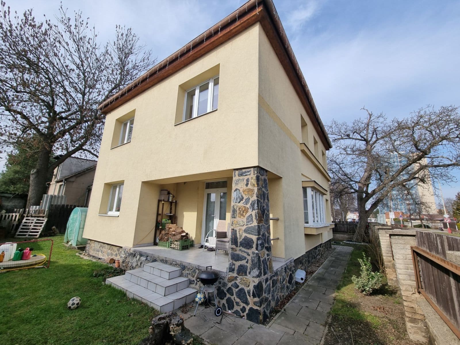 Prodej domu 126 m², pozemek 368 m², Kralupy nad Vltavou, Středočeský kraj Prodej domu 126 m², pozemek 368 m², Kralupy nad Vltavou, Středočeský kraj