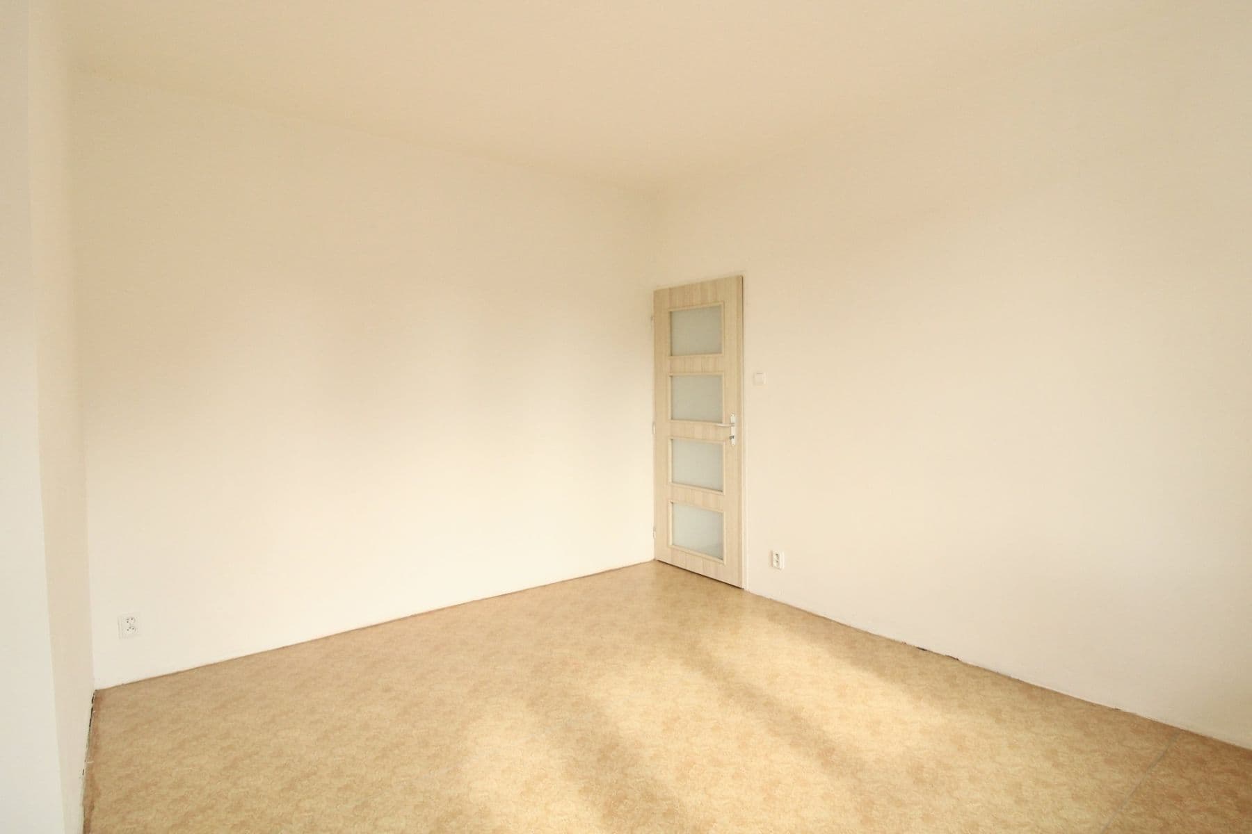 Pronájem bytu 2+1 45 m², Na Petřinách, Praha, Praha Pronájem bytu 2+1 45 m², Na Petřinách, Praha, Praha