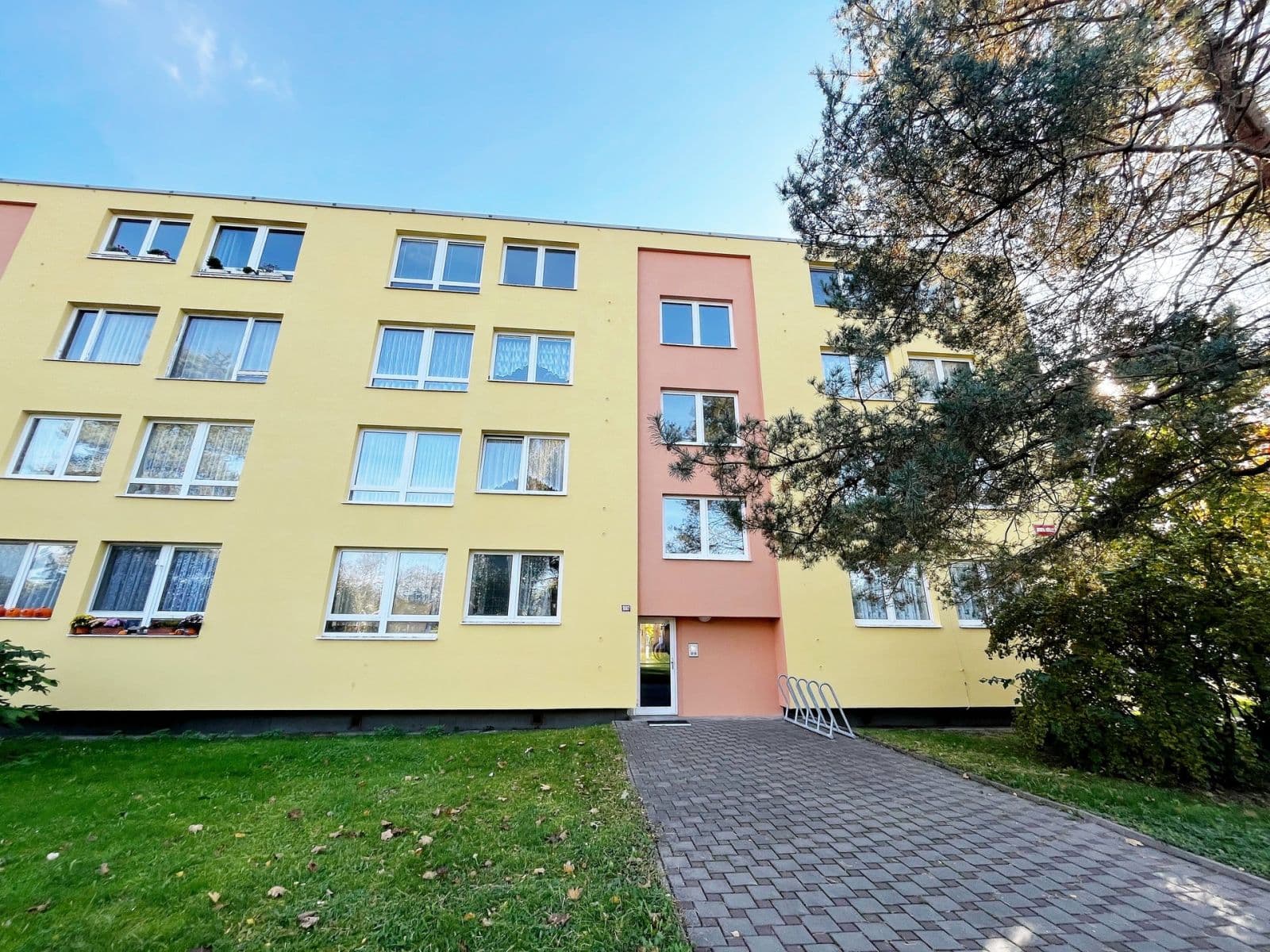 Pronájem bytu 3+kk 59 m², Josefa Mánesa, Nymburk, Středočeský kraj Pronájem bytu 3+kk 59 m², Josefa Mánesa, Nymburk, Středočeský kraj
