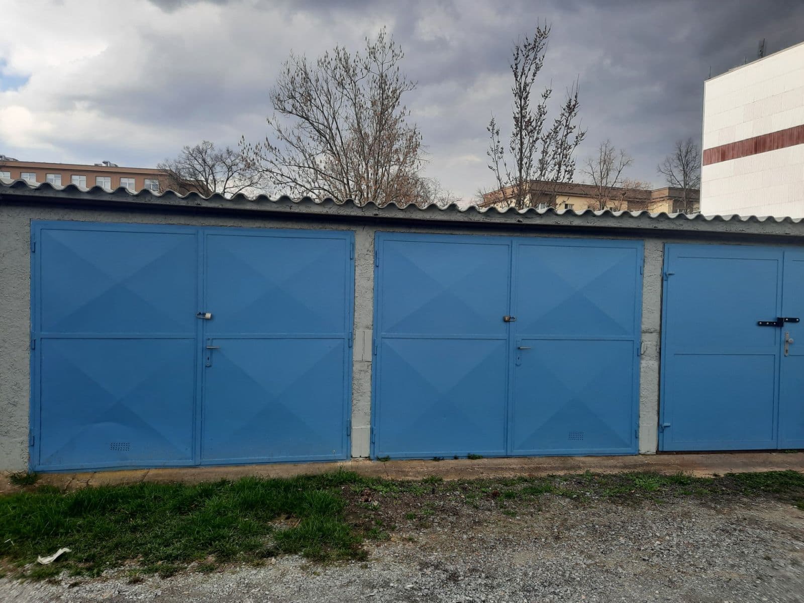 Pronájem garáže 15 m², Plzeň, Plzeňský kraj Pronájem garáže 15 m², Plzeň, Plzeňský kraj