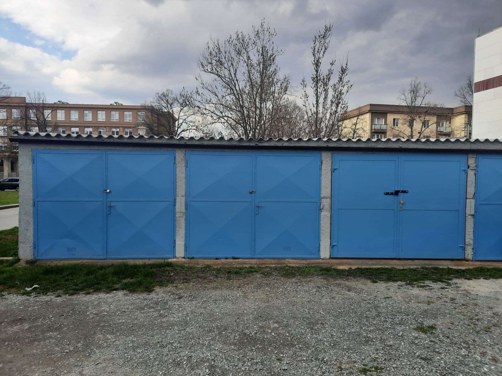 Pronájem garáže 15 m², Plzeň, Plzeňský kraj Pronájem garáže 15 m², Plzeň, Plzeňský kraj