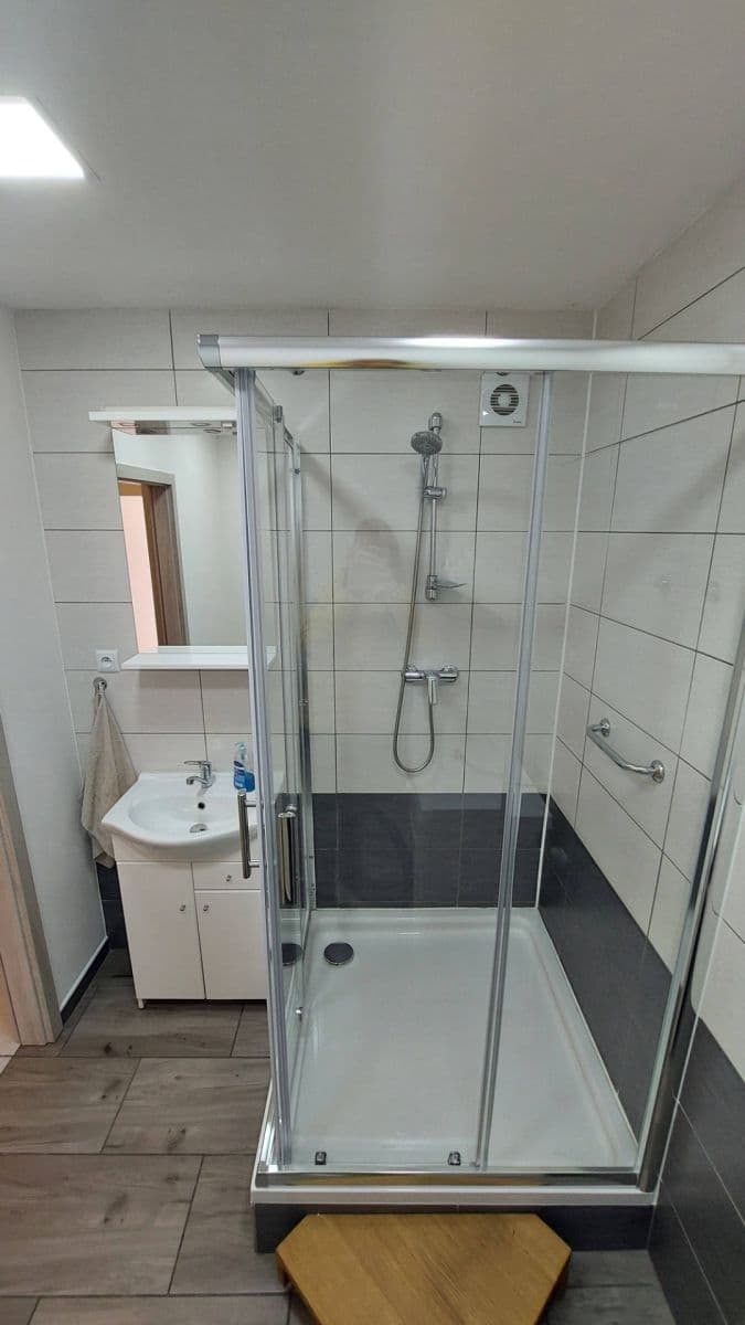 Pronájem bytu 3+1 77 m², J. Bendy, České Budějovice, Jihočeský kraj Pronájem bytu 3+1 77 m², J. Bendy, České Budějovice, Jihočeský kraj