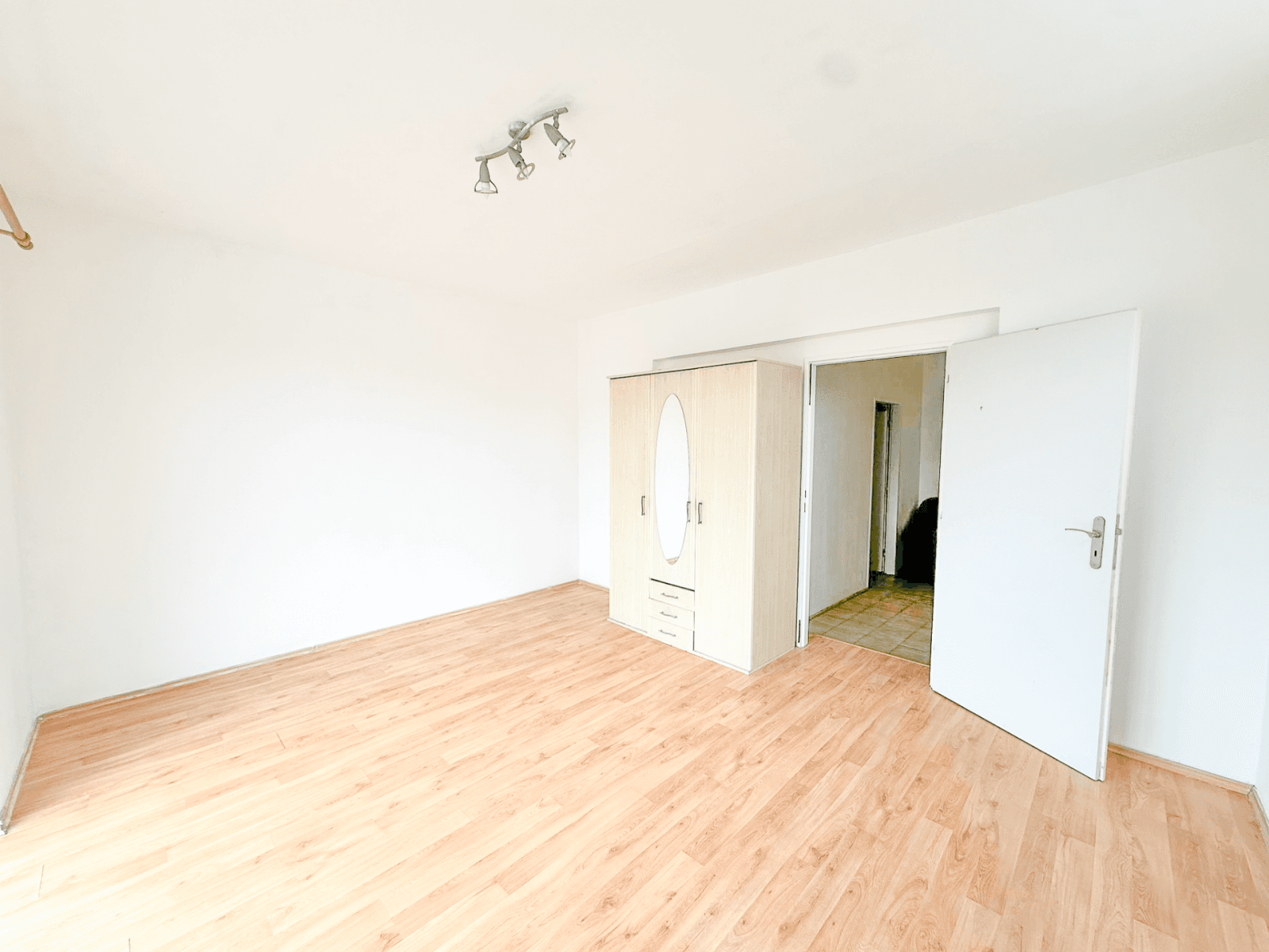 Pronájem bytu 3+1 77 m², Okružní, Brno, Jihomoravský kraj Pronájem bytu 3+1 77 m², Okružní, Brno, Jihomoravský kraj