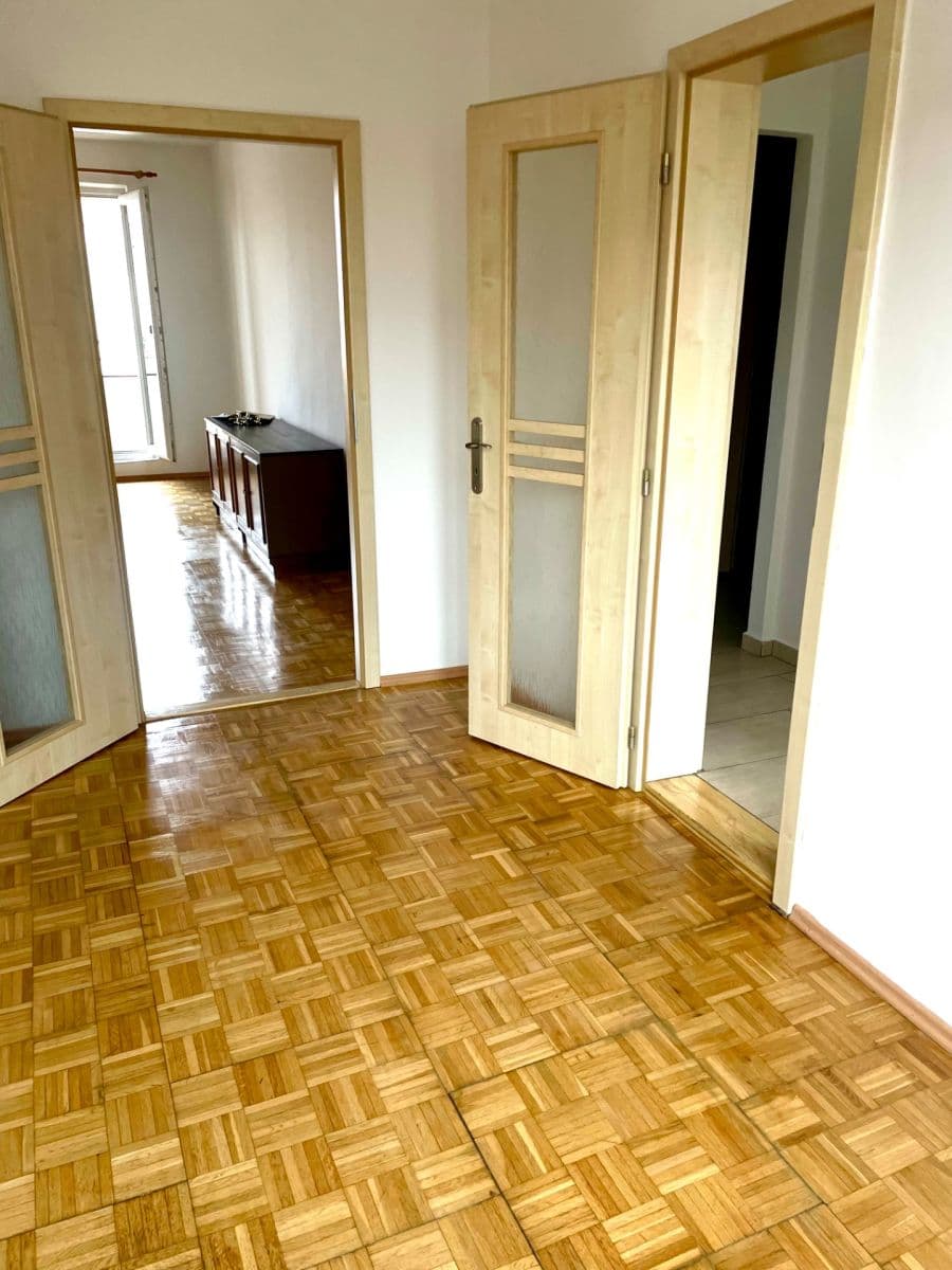 Pronájem bytu 2+1 55 m², Počernická, Praha, Praha Pronájem bytu 2+1 55 m², Počernická, Praha, Praha