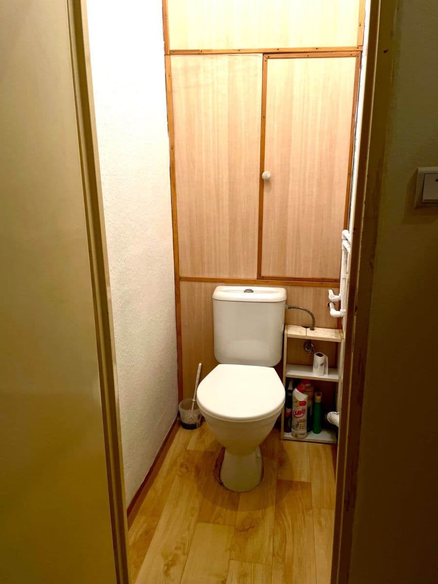 Pronájem bytu 2+1 55 m², Počernická, Praha, Praha Pronájem bytu 2+1 55 m², Počernická, Praha, Praha