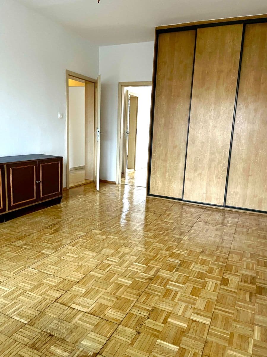 Pronájem bytu 2+1 55 m², Počernická, Praha, Praha Pronájem bytu 2+1 55 m², Počernická, Praha, Praha