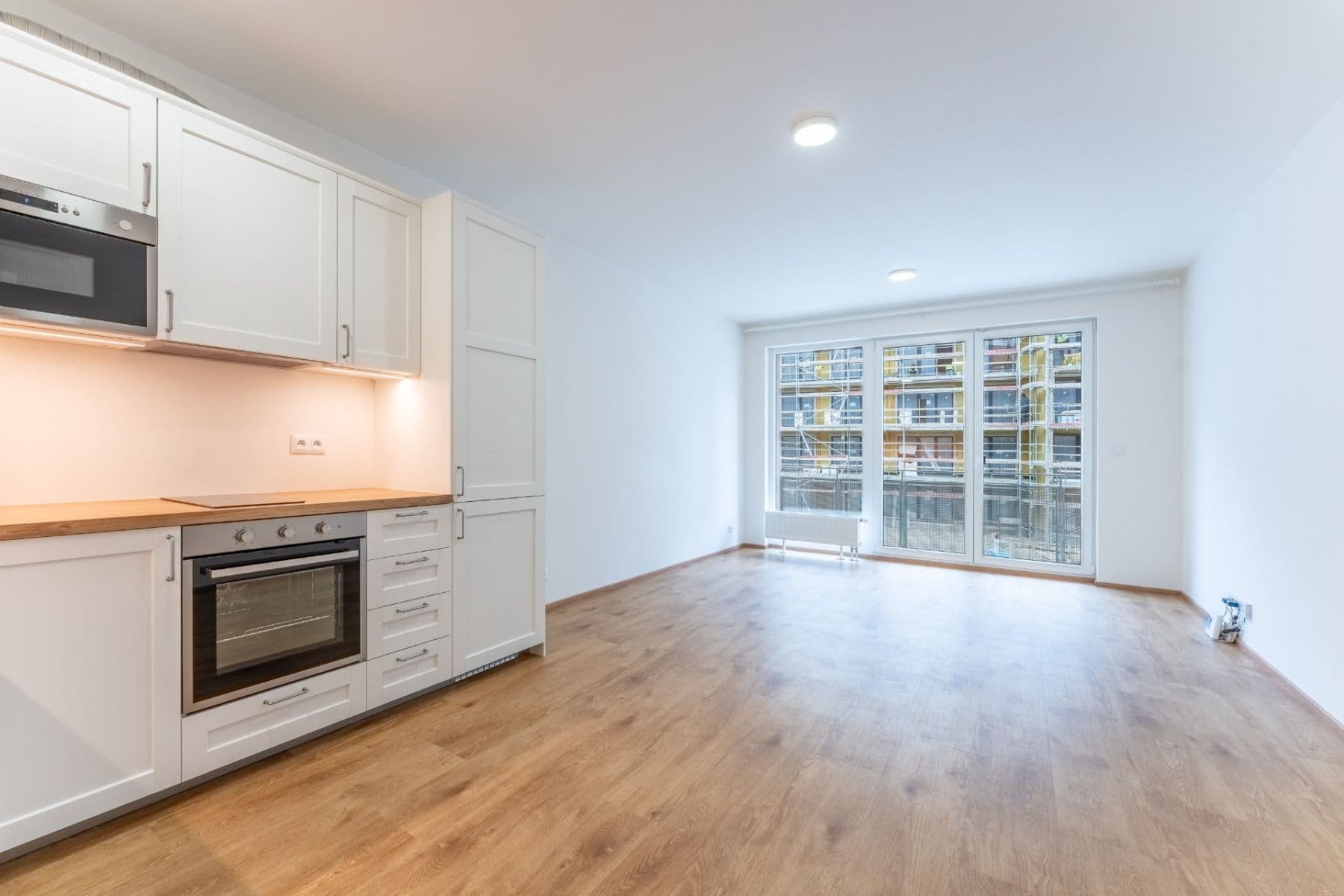 Pronájem bytu 1+kk 37 m², Gerstelova, Praha, Praha Pronájem bytu 1+kk 37 m², Gerstelova, Praha, Praha