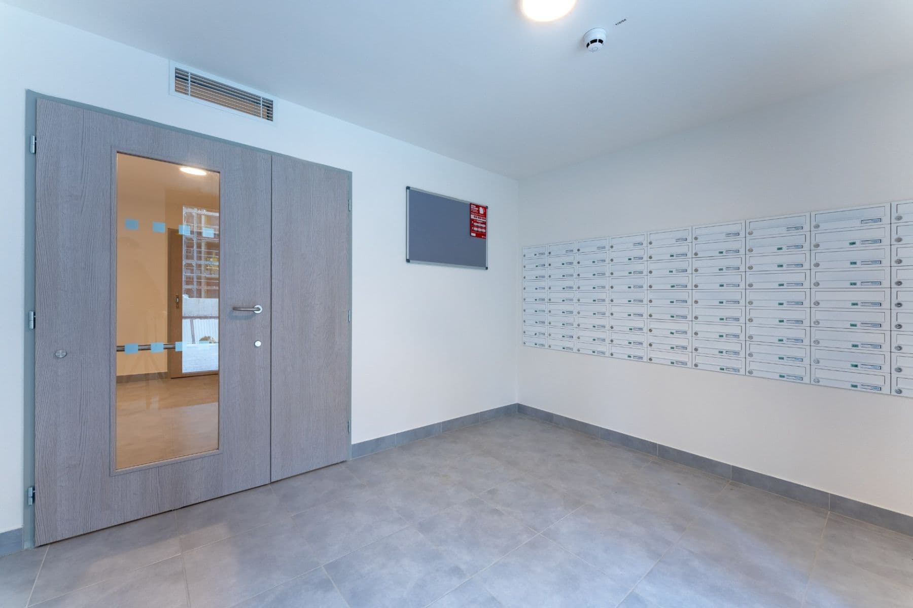 Pronájem bytu 1+kk 37 m², Gerstelova, Praha, Praha Pronájem bytu 1+kk 37 m², Gerstelova, Praha, Praha