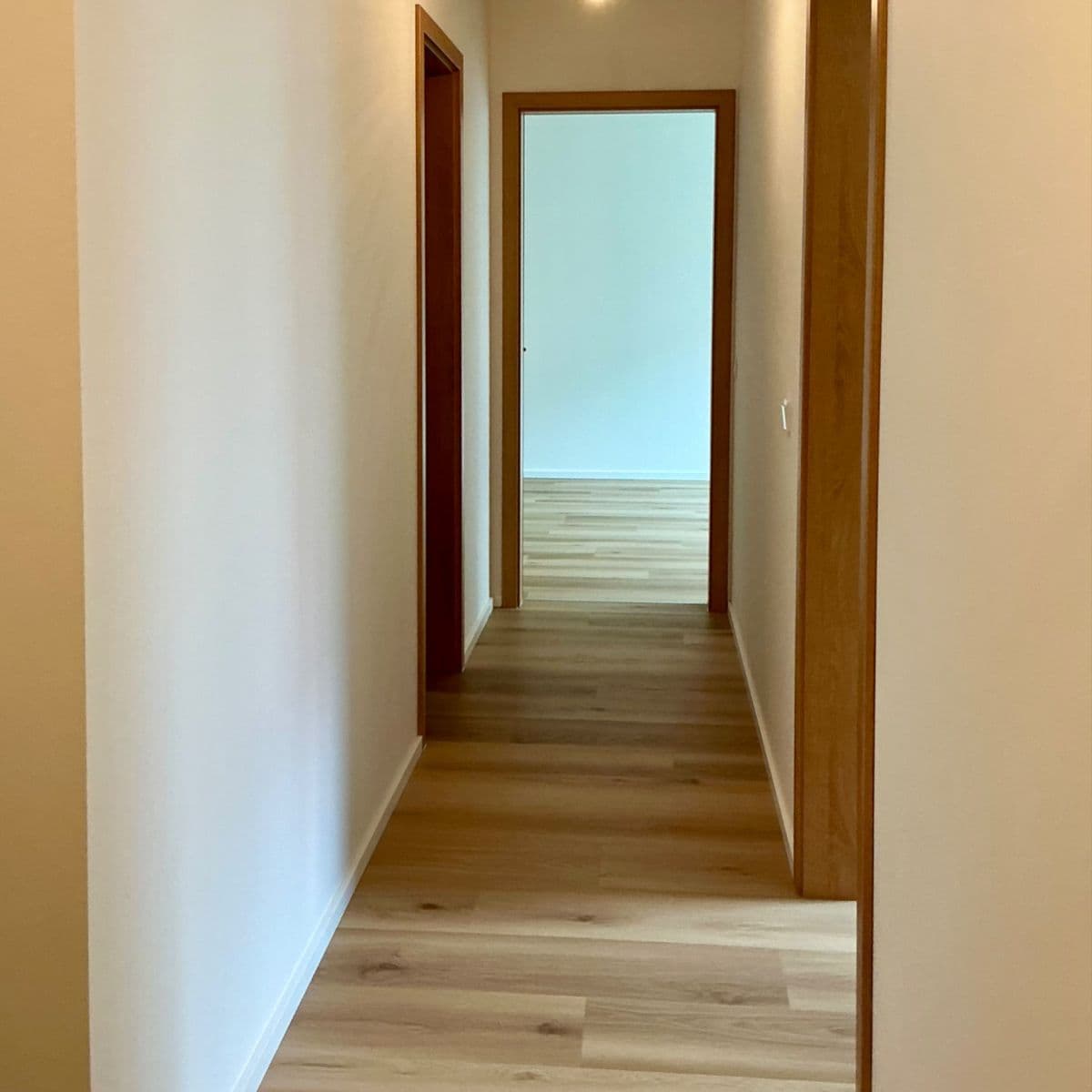 Pronájem bytu 2+kk 54 m², Hodkovická, Praha, Praha Pronájem bytu 2+kk 54 m², Hodkovická, Praha, Praha