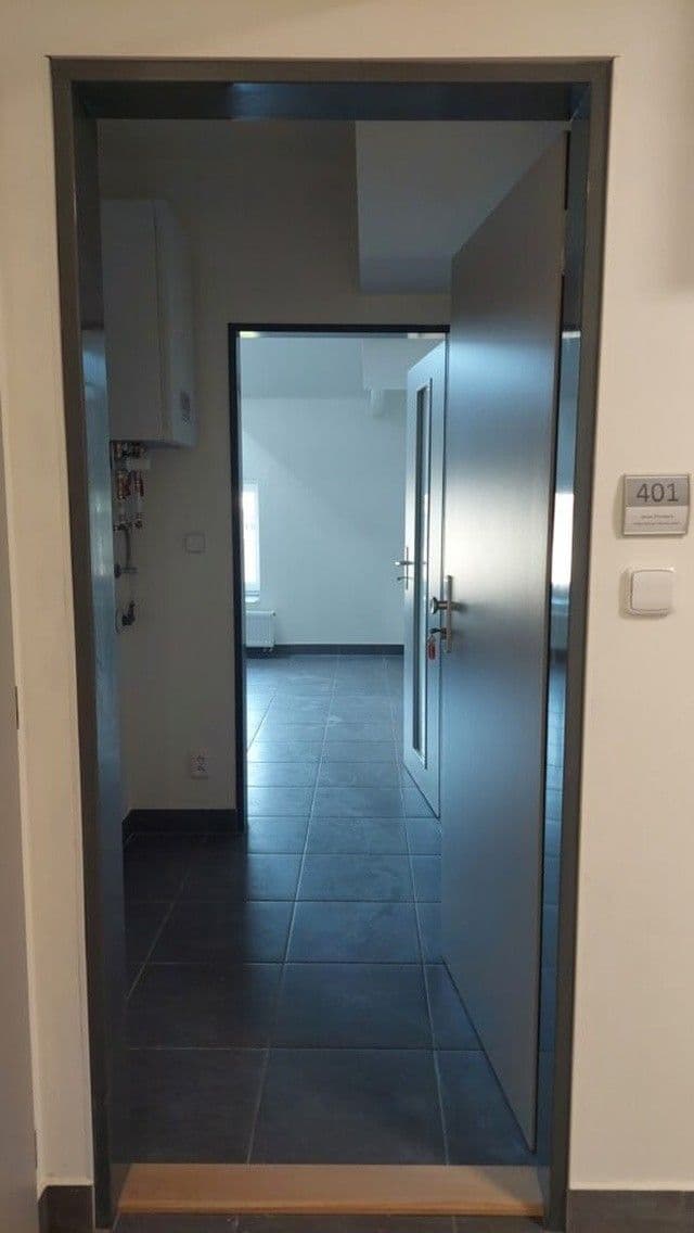 Pronájem bytu 2+kk 40 m², náměstí Svobody, Šternberk, Olomoucký kraj Pronájem bytu 2+kk 40 m², náměstí Svobody, Šternberk, Olomoucký kraj