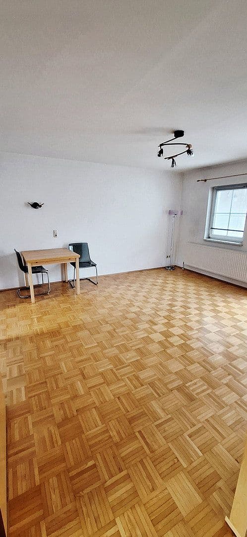 Pronájem bytu 3+1 83 m², Linzer Straße, Attnang-Puchheim, Horní Rakousko Pronájem bytu 3+1 83 m², Linzer Straße, Attnang-Puchheim, Horní Rakousko