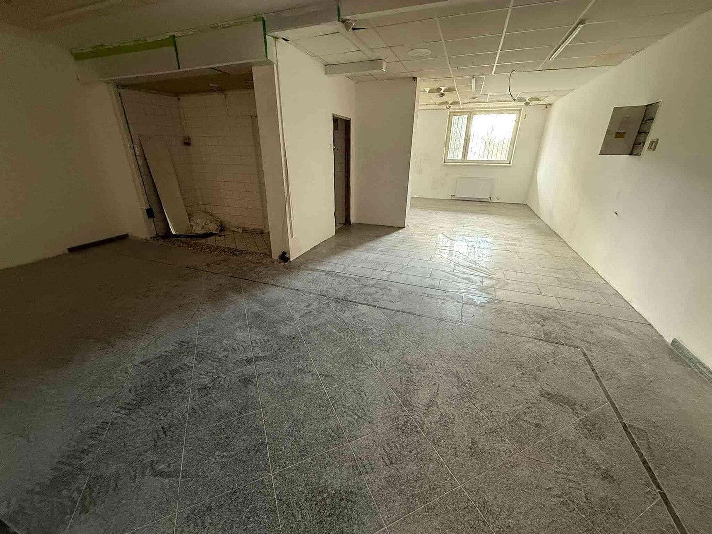 Pronájem kanceláře 80 m², Wienerstaße 488, Linz, Horní Rakousko Pronájem kanceláře 80 m², Wienerstaße 488, Linz, Horní Rakousko