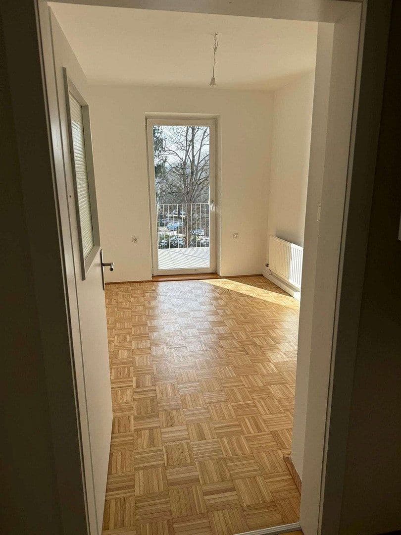 Pronájem bytu 3+1 66 m², Wienerstraße 488, Linz, Horní Rakousko Pronájem bytu 3+1 66 m², Wienerstraße 488, Linz, Horní Rakousko