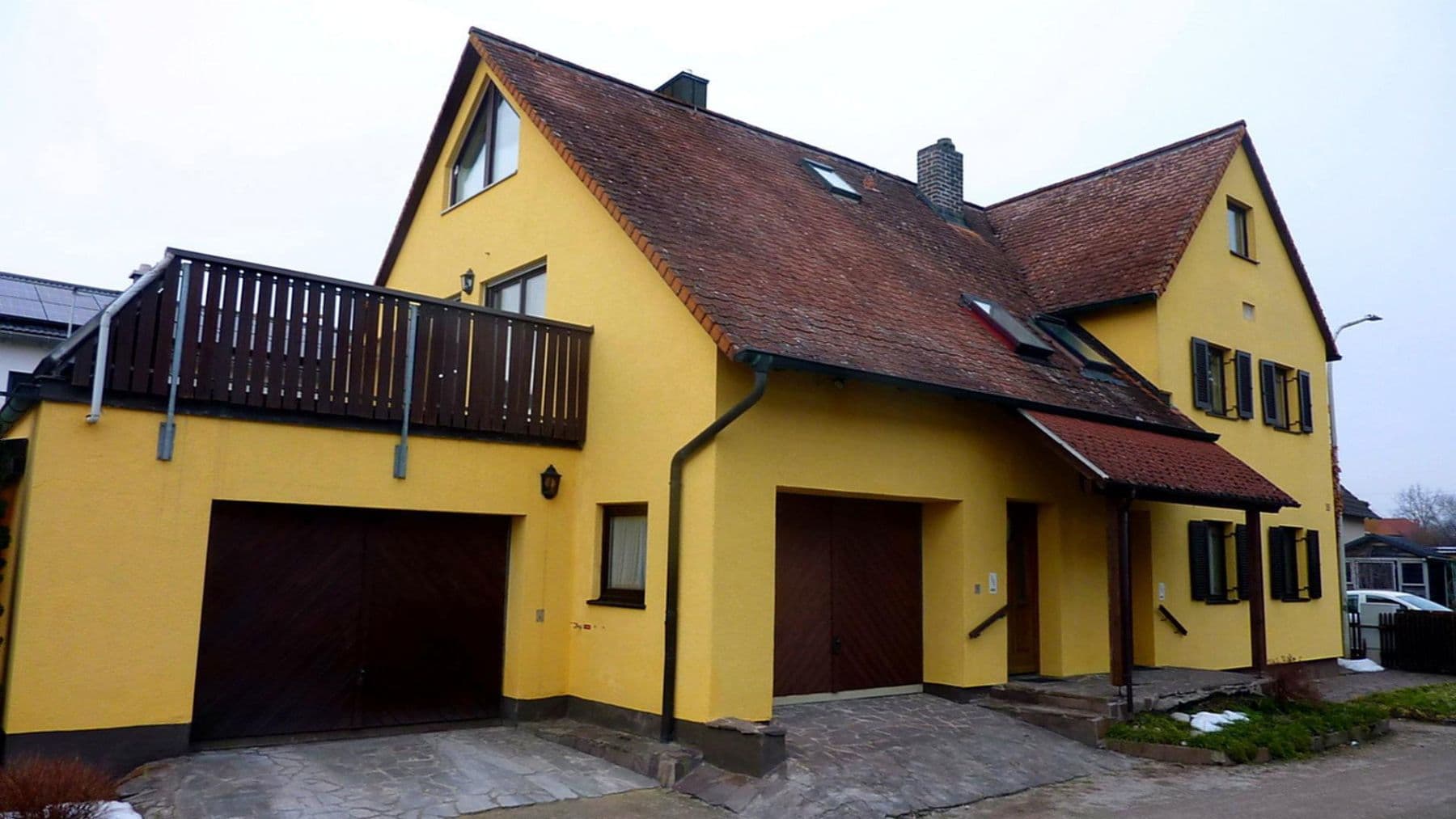 Prodej domu 202 m², pozemek 896 m², Auenkofener Str. 35, Abensberg, Bavorsko Prodej domu 202 m², pozemek 896 m², Auenkofener Str. 35, Abensberg, Bavorsko