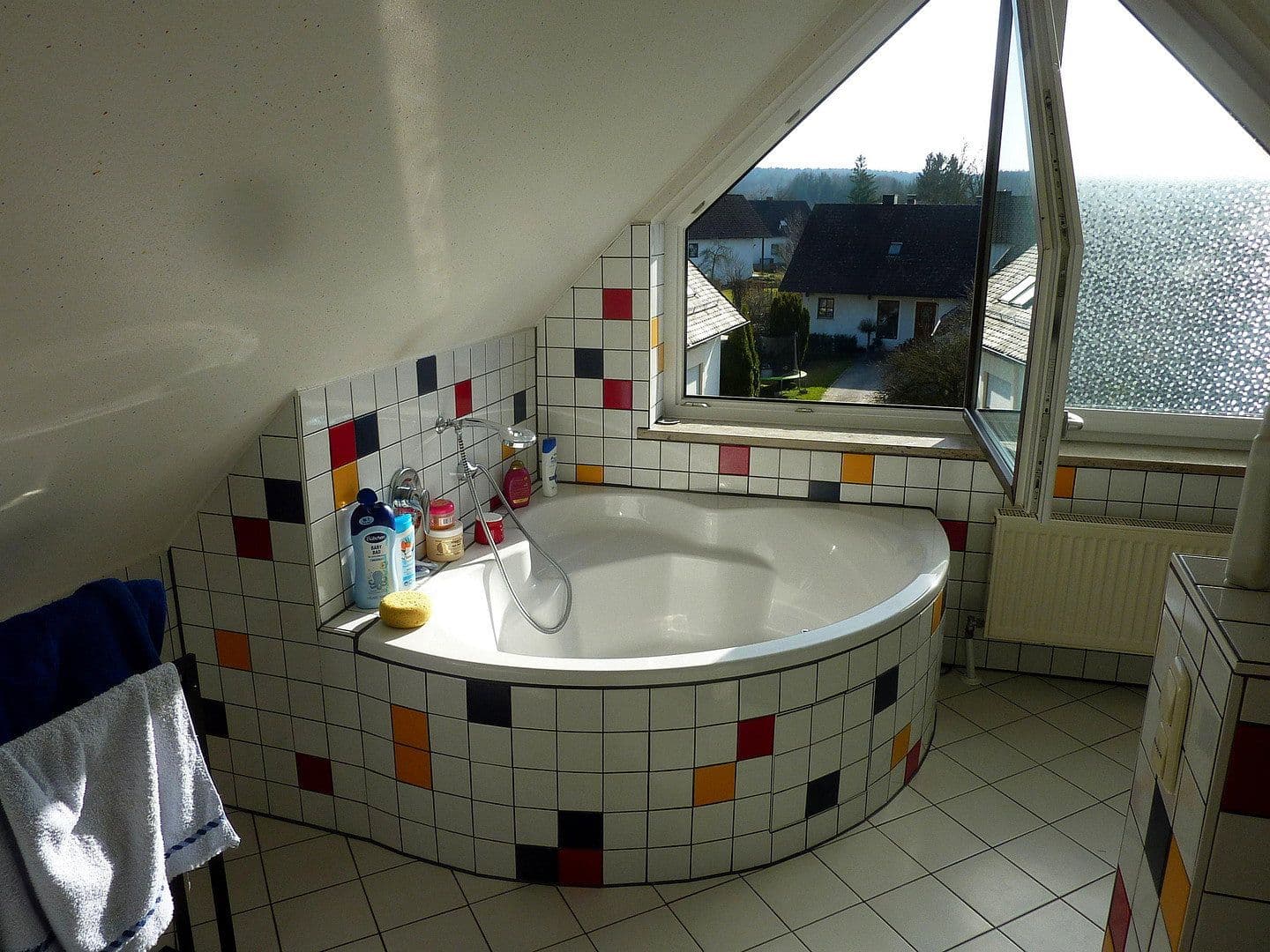 Prodej domu 202 m², pozemek 896 m², Auenkofener Str. 35, Abensberg, Bavorsko Prodej domu 202 m², pozemek 896 m², Auenkofener Str. 35, Abensberg, Bavorsko