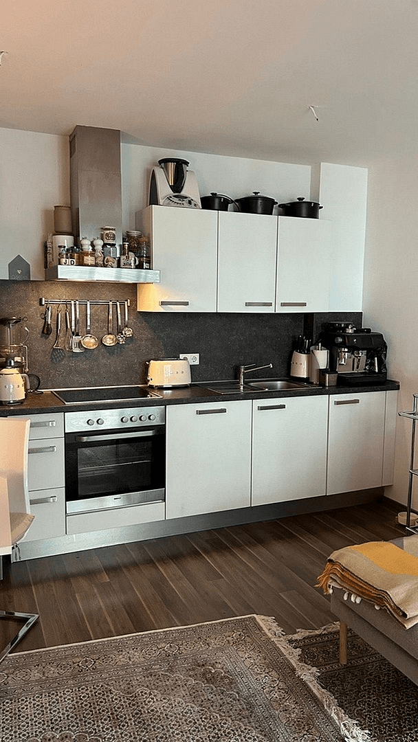 Pronájem bytu 2+1 60 m², Frankfurt am Main, Hessen Pronájem bytu 2+1 60 m², Frankfurt am Main, Hessen