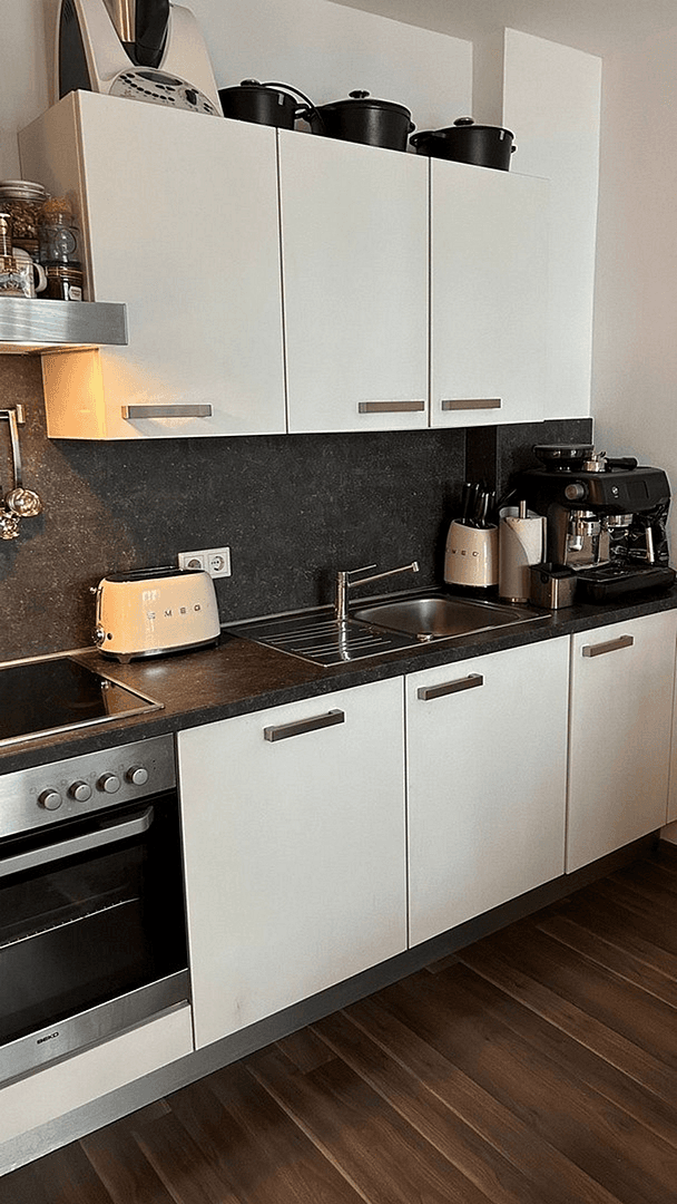 Pronájem bytu 2+1 60 m², Frankfurt am Main, Hessen Pronájem bytu 2+1 60 m², Frankfurt am Main, Hessen