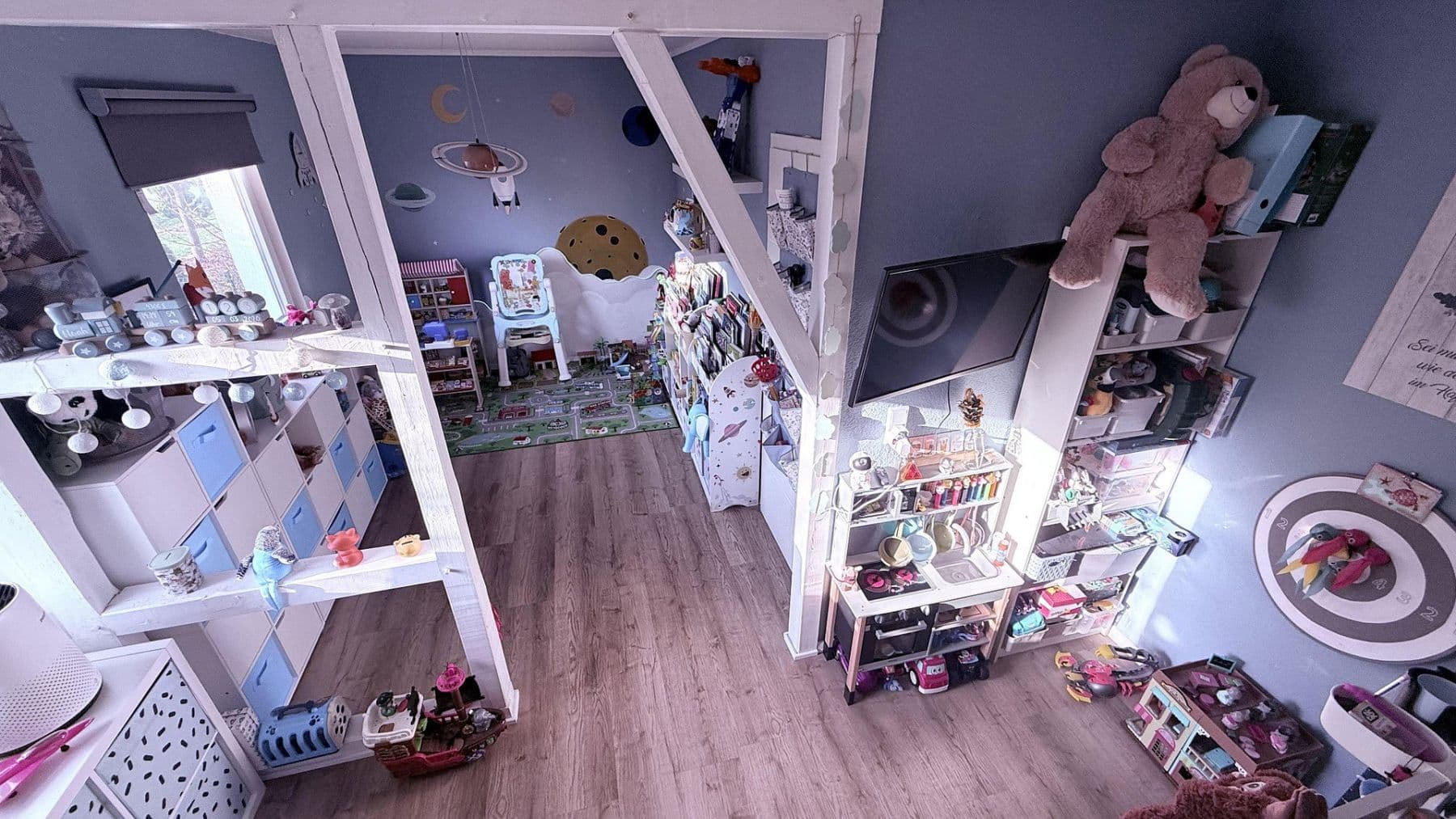 Prodej domu 130 m², pozemek 915 m², Schwerdtfegerstr. 18D, Salzgitter, Dolní Sasko Prodej domu 130 m², pozemek 915 m², Schwerdtfegerstr. 18D, Salzgitter, Dolní Sasko