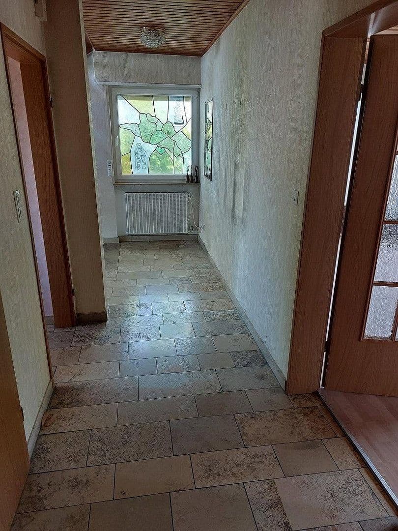 Prodej domu 189 m², pozemek 560 m², Sachsenstraße 16, Darmstadt, Hessen Prodej domu 189 m², pozemek 560 m², Sachsenstraße 16, Darmstadt, Hessen