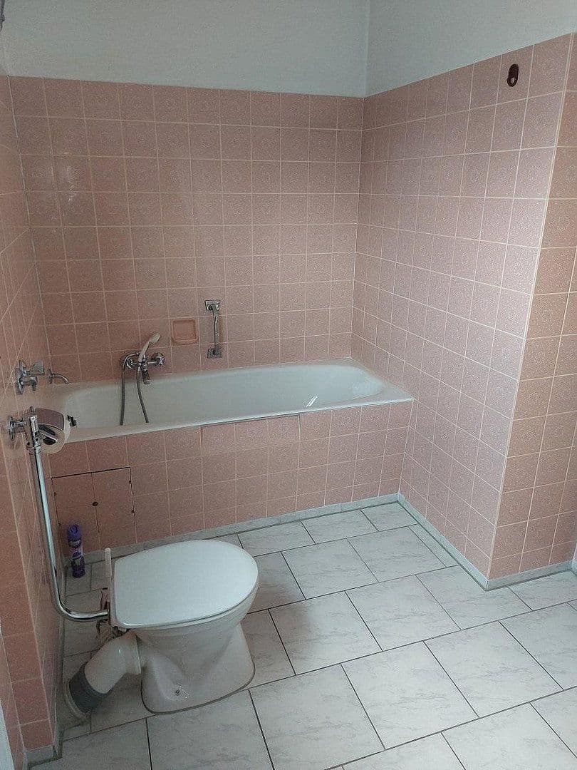 Prodej domu 189 m², pozemek 560 m², Sachsenstraße 16, Darmstadt, Hessen Prodej domu 189 m², pozemek 560 m², Sachsenstraße 16, Darmstadt, Hessen