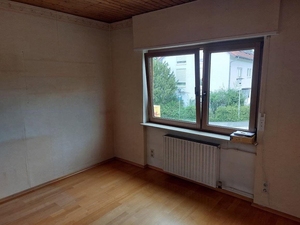 Prodej domu 189 m², pozemek 560 m², Sachsenstraße 16, Darmstadt, Hessen Prodej domu 189 m², pozemek 560 m², Sachsenstraße 16, Darmstadt, Hessen