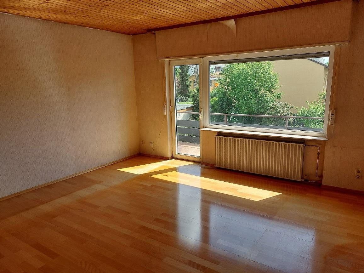 Prodej domu 189 m², pozemek 560 m², Sachsenstraße 16, Darmstadt, Hessen Prodej domu 189 m², pozemek 560 m², Sachsenstraße 16, Darmstadt, Hessen