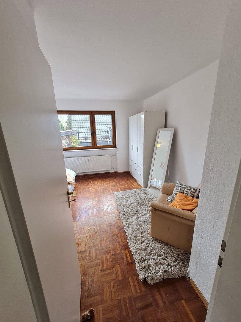 Pronájem bytu 2+1 70 m², Kradepohlsmühlenweg 1A, Bergisch Gladbach, Severní Porýní-Vestfálsko Pronájem bytu 2+1 70 m², Kradepohlsmühlenweg 1A, Bergisch Gladbach, Severní Porýní-Vestfálsko