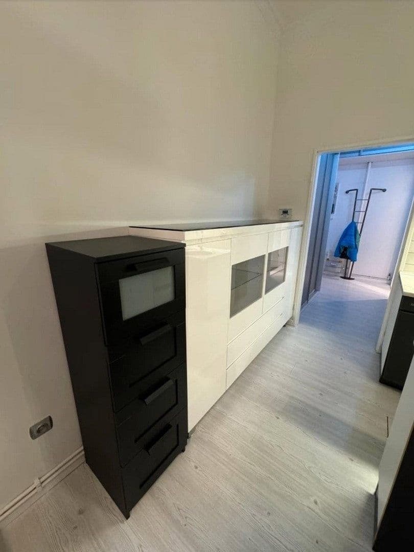 Pronájem bytu 1+kk 40 m², Wiesbaden, Hessen Pronájem bytu 1+kk 40 m², Wiesbaden, Hessen