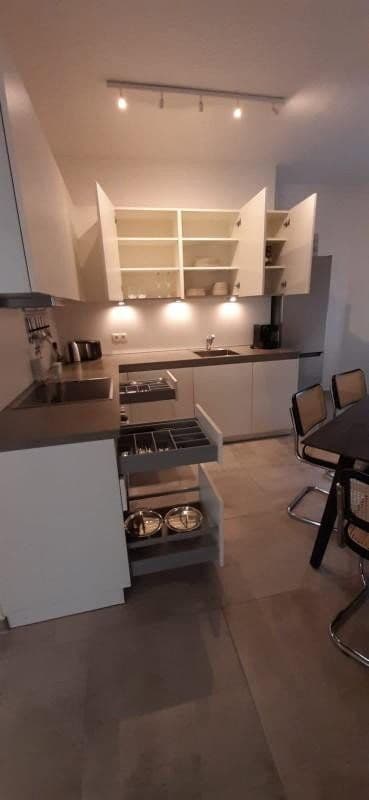 Pronájem bytu 2+1 83 m², Fritz-Reuter-Str.3, Berlin, Berlín Pronájem bytu 2+1 83 m², Fritz-Reuter-Str.3, Berlin, Berlín