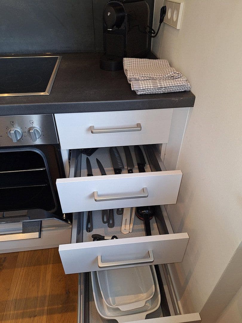 Pronájem bytu 2+1 55 m², Pascalstr. 4, Berlin, Berlín Pronájem bytu 2+1 55 m², Pascalstr. 4, Berlin, Berlín